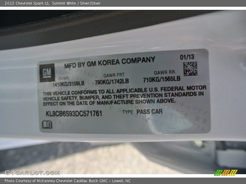 Summit White / Silver/Silver 2013 Chevrolet Spark LS