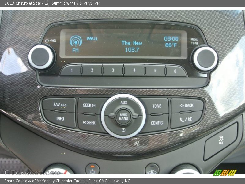 Summit White / Silver/Silver 2013 Chevrolet Spark LS