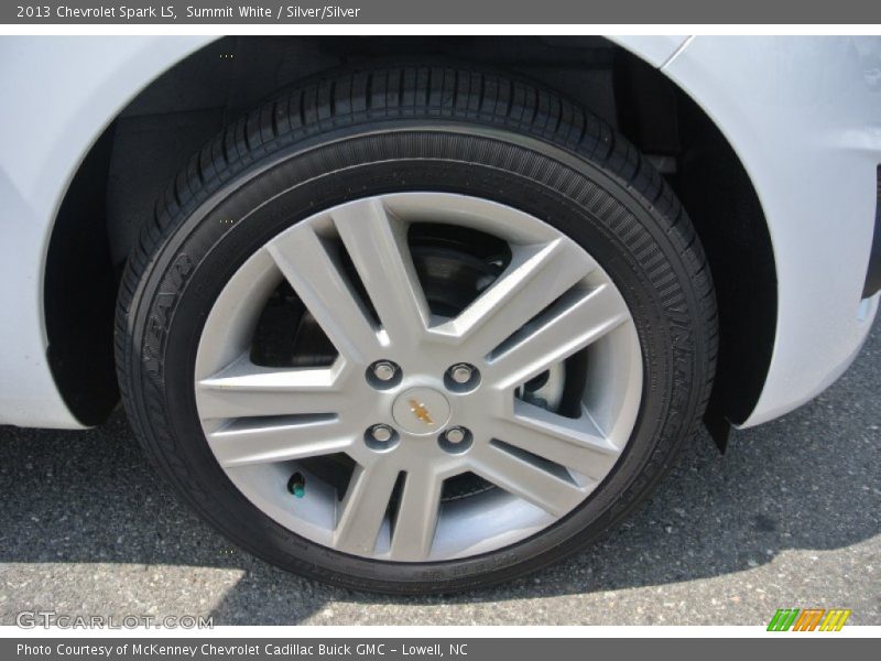 Summit White / Silver/Silver 2013 Chevrolet Spark LS