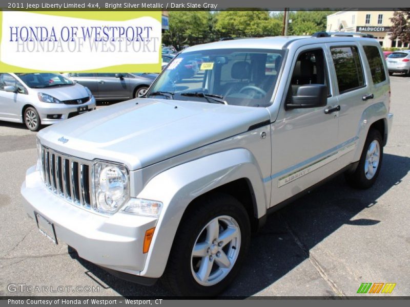 Bright Silver Metallic / Dark Slate Gray 2011 Jeep Liberty Limited 4x4