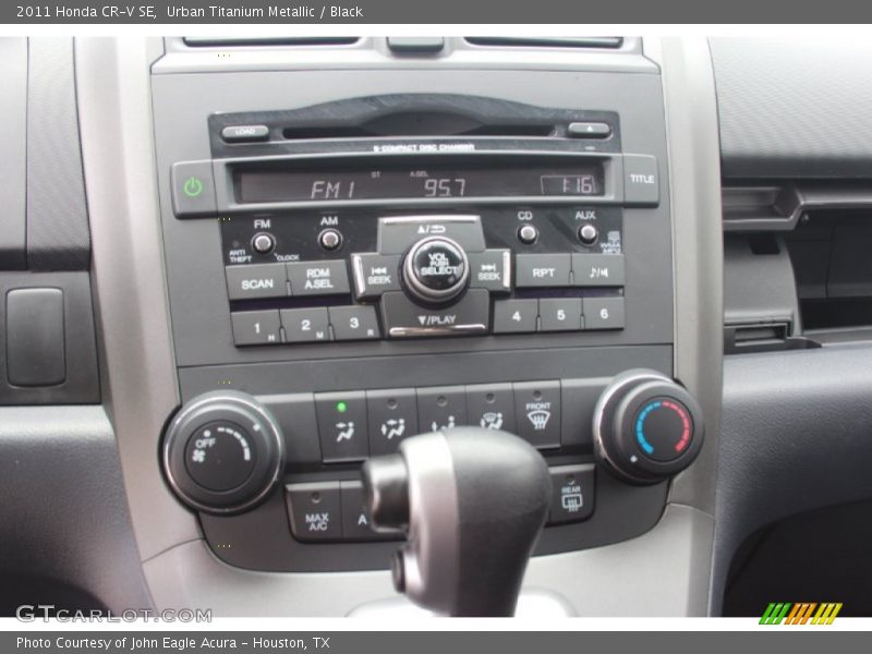 Urban Titanium Metallic / Black 2011 Honda CR-V SE