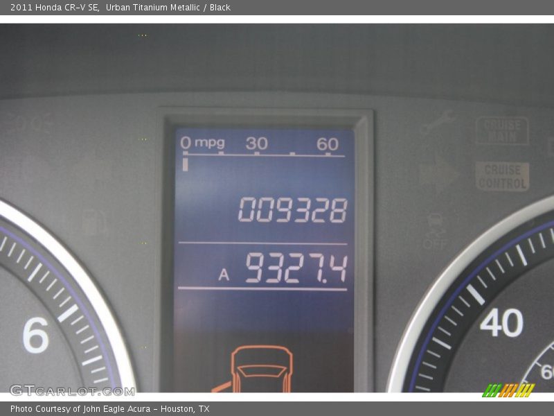Urban Titanium Metallic / Black 2011 Honda CR-V SE