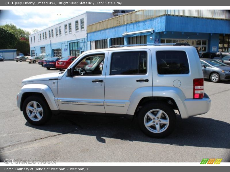 Bright Silver Metallic / Dark Slate Gray 2011 Jeep Liberty Limited 4x4