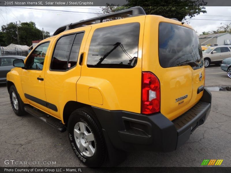 Solar Yellow / Steel/Graphite 2005 Nissan Xterra SE