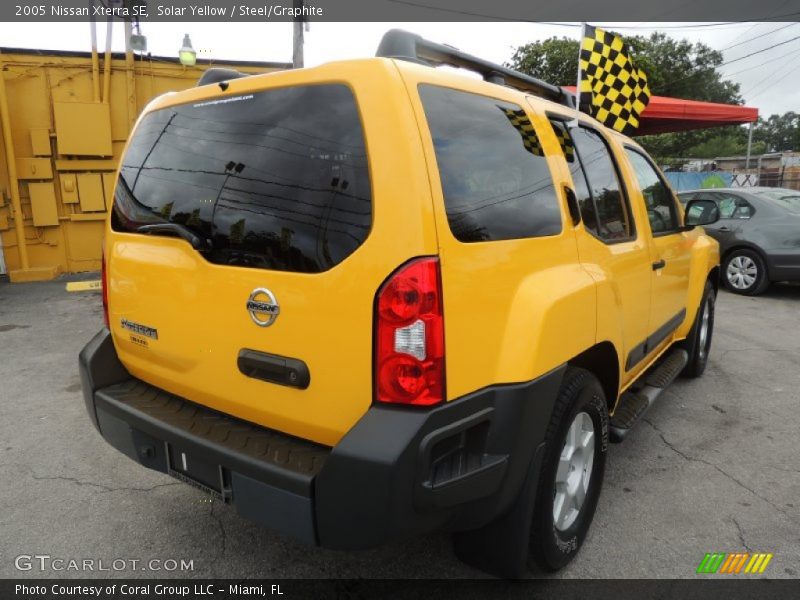 Solar Yellow / Steel/Graphite 2005 Nissan Xterra SE