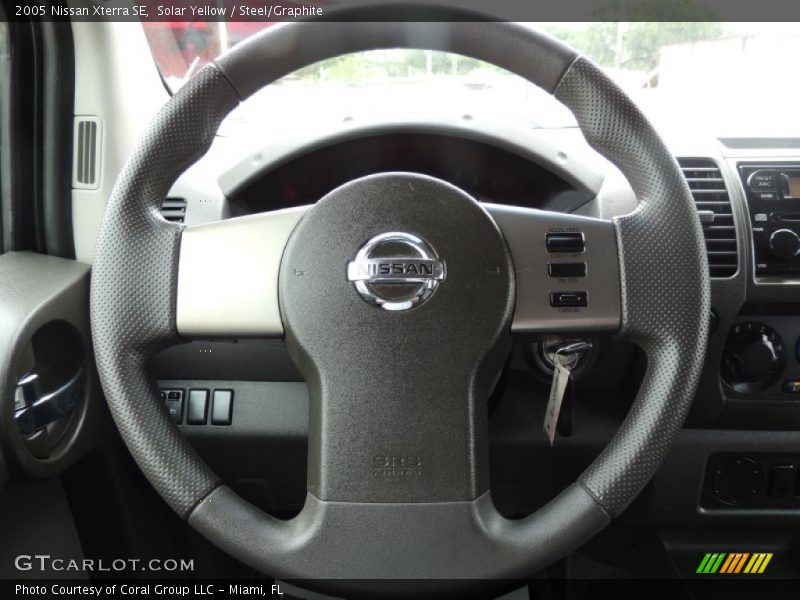 Solar Yellow / Steel/Graphite 2005 Nissan Xterra SE
