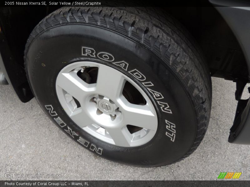 Solar Yellow / Steel/Graphite 2005 Nissan Xterra SE