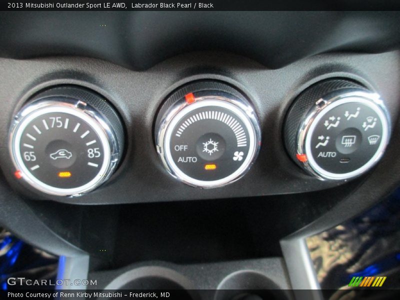 Labrador Black Pearl / Black 2013 Mitsubishi Outlander Sport LE AWD