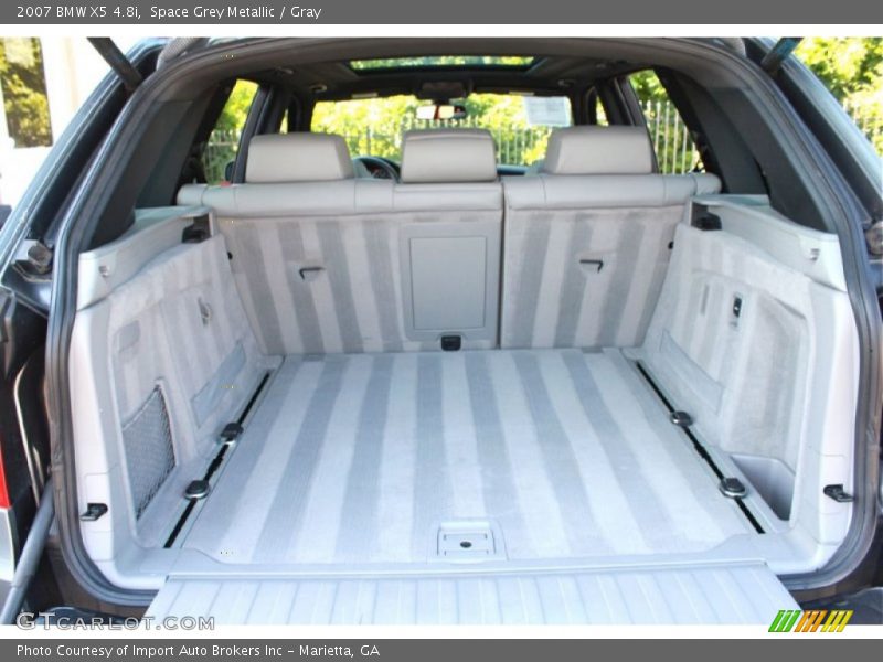  2007 X5 4.8i Trunk