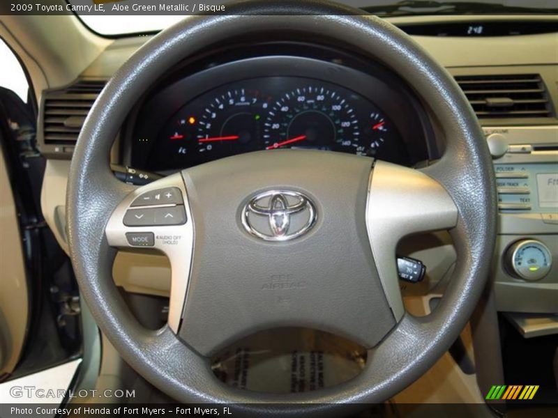 Aloe Green Metallic / Bisque 2009 Toyota Camry LE