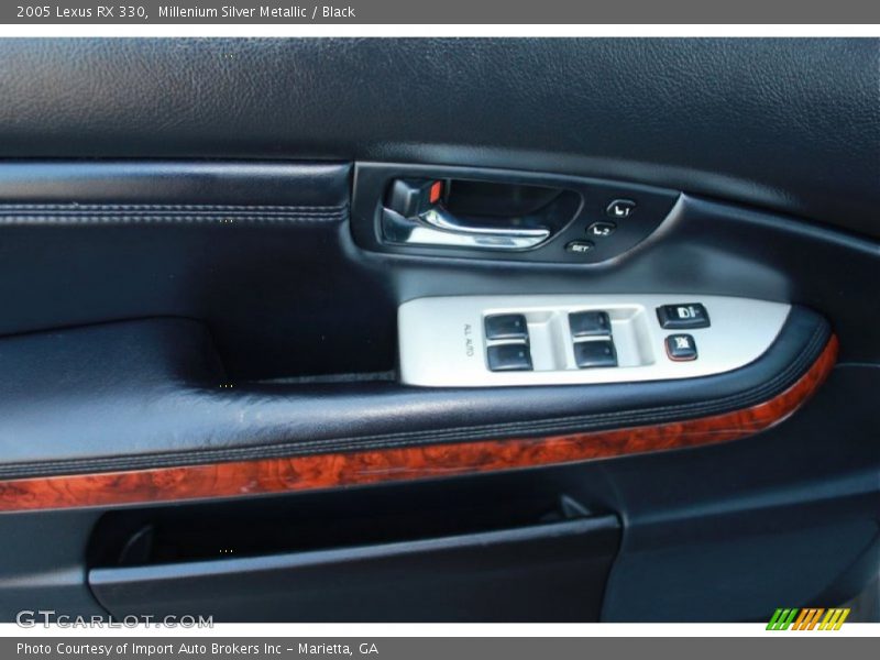 Millenium Silver Metallic / Black 2005 Lexus RX 330