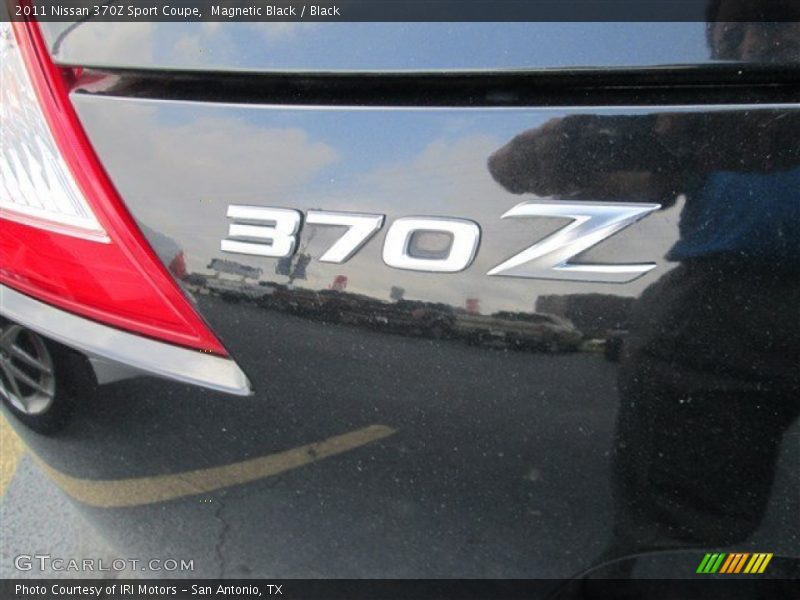 Magnetic Black / Black 2011 Nissan 370Z Sport Coupe