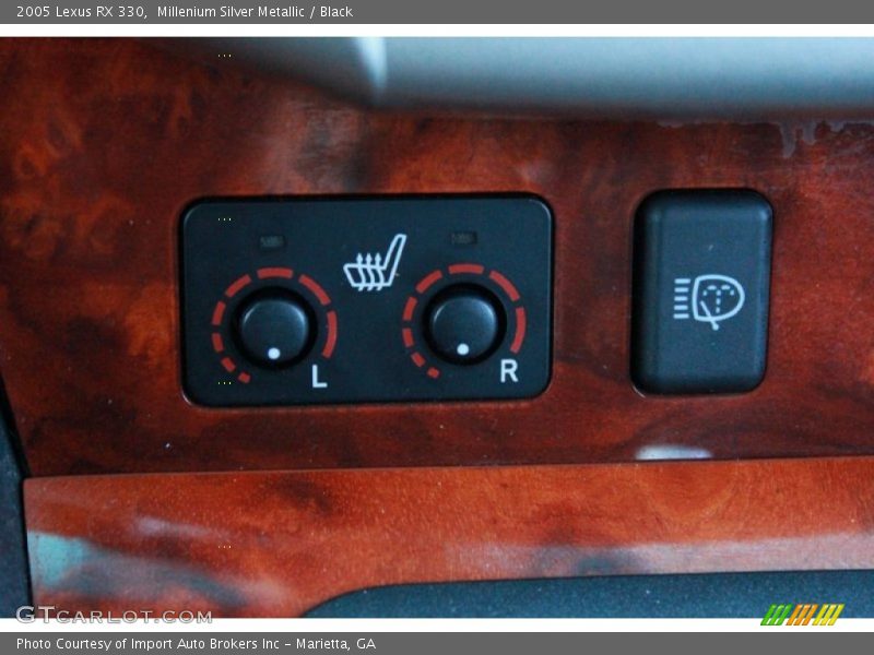 Millenium Silver Metallic / Black 2005 Lexus RX 330