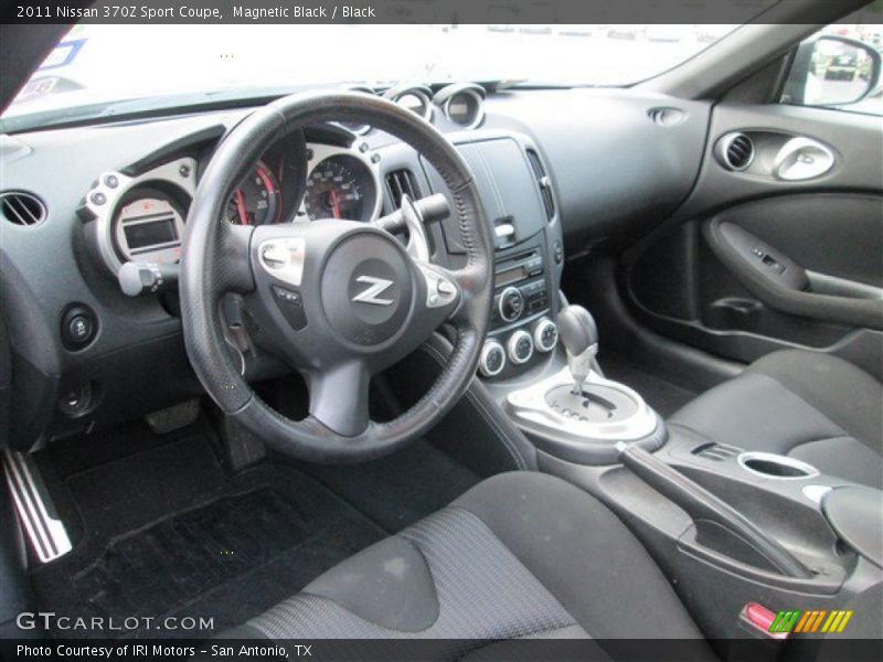 Magnetic Black / Black 2011 Nissan 370Z Sport Coupe