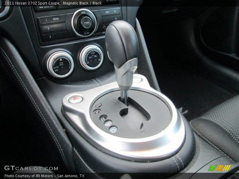 Magnetic Black / Black 2011 Nissan 370Z Sport Coupe
