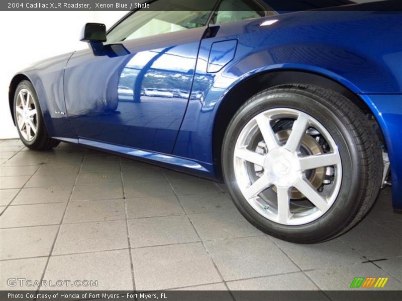  2004 XLR Roadster Wheel