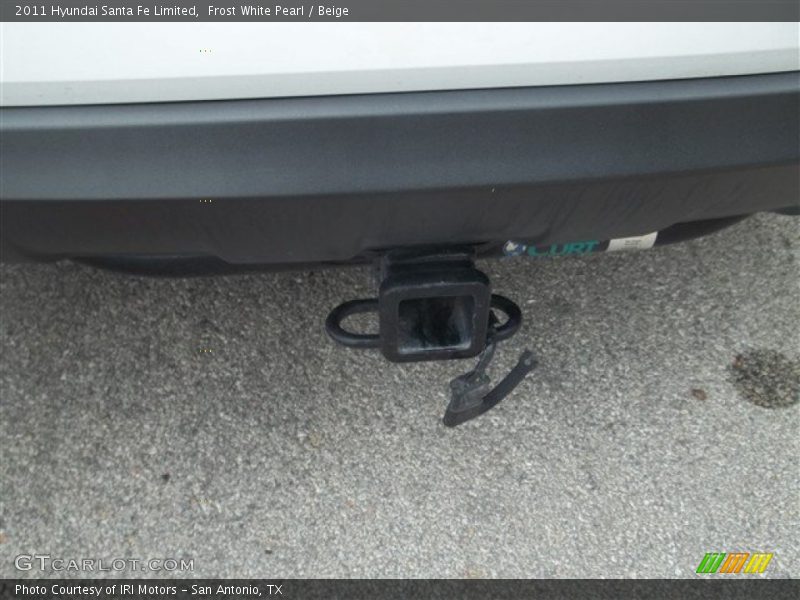 Frost White Pearl / Beige 2011 Hyundai Santa Fe Limited