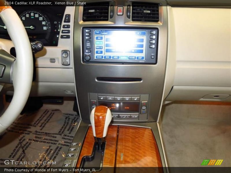 Controls of 2004 XLR Roadster