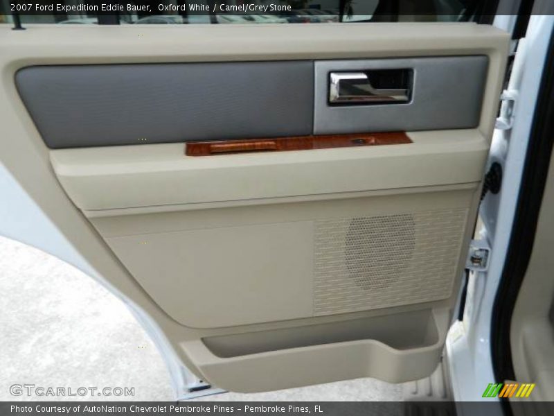 Oxford White / Camel/Grey Stone 2007 Ford Expedition Eddie Bauer