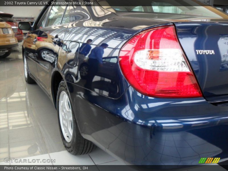 Stratosphere Mica / Stone 2002 Toyota Camry LE V6