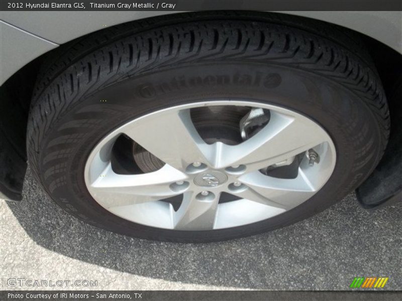 Titanium Gray Metallic / Gray 2012 Hyundai Elantra GLS