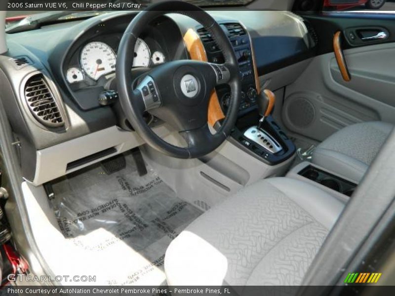 Gray Interior - 2006 VUE V6 