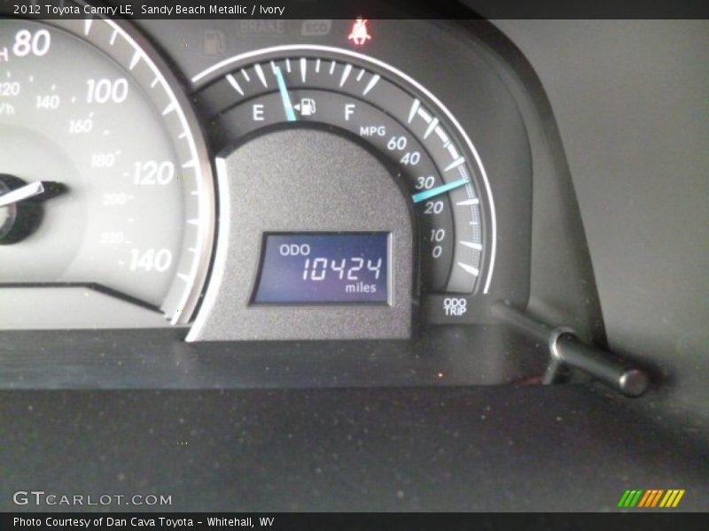 Sandy Beach Metallic / Ivory 2012 Toyota Camry LE
