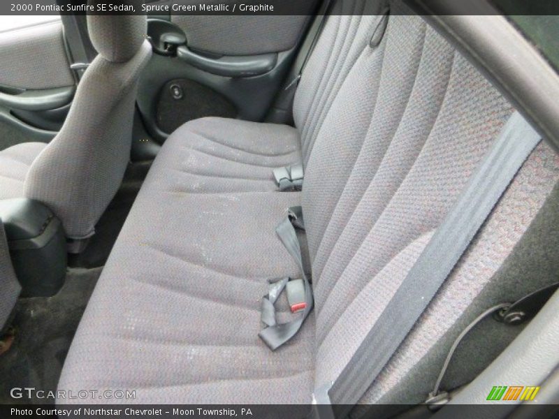 Rear Seat of 2000 Sunfire SE Sedan