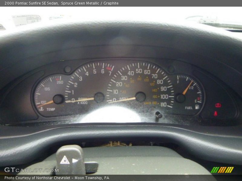  2000 Sunfire SE Sedan SE Sedan Gauges