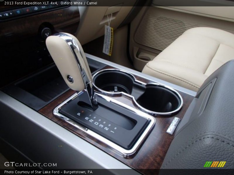 Oxford White / Camel 2013 Ford Expedition XLT 4x4