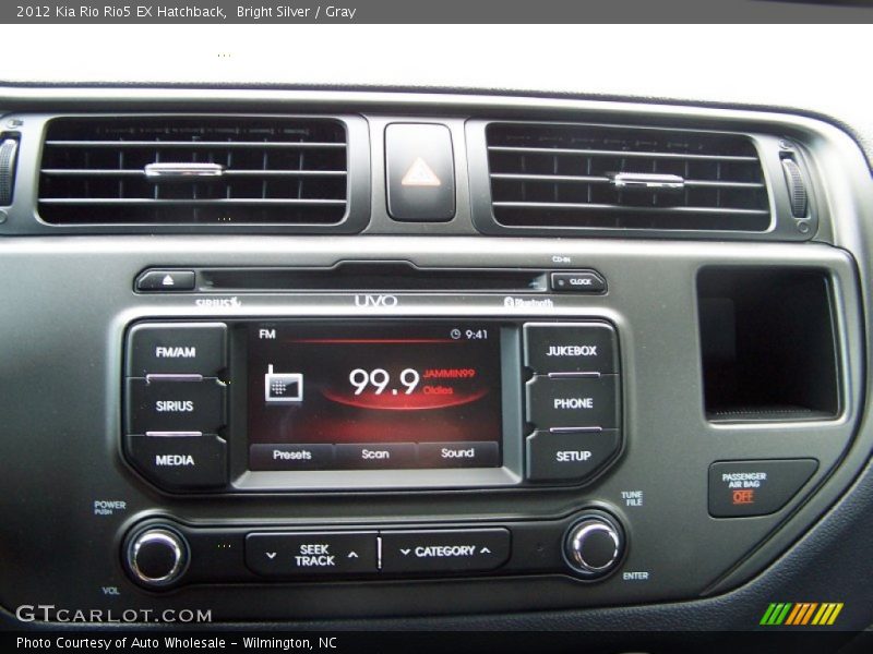 Controls of 2012 Rio Rio5 EX Hatchback