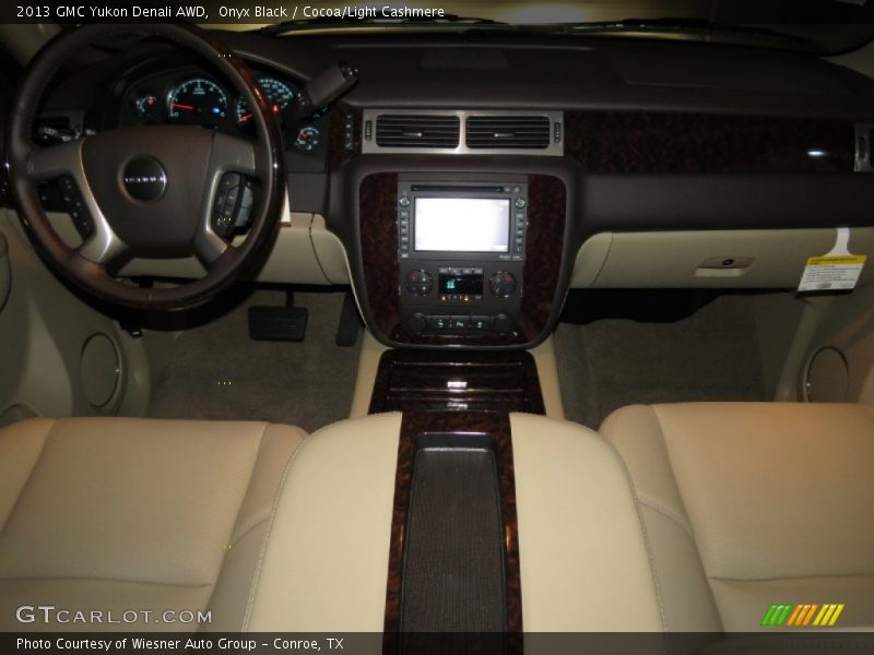 Onyx Black / Cocoa/Light Cashmere 2013 GMC Yukon Denali AWD