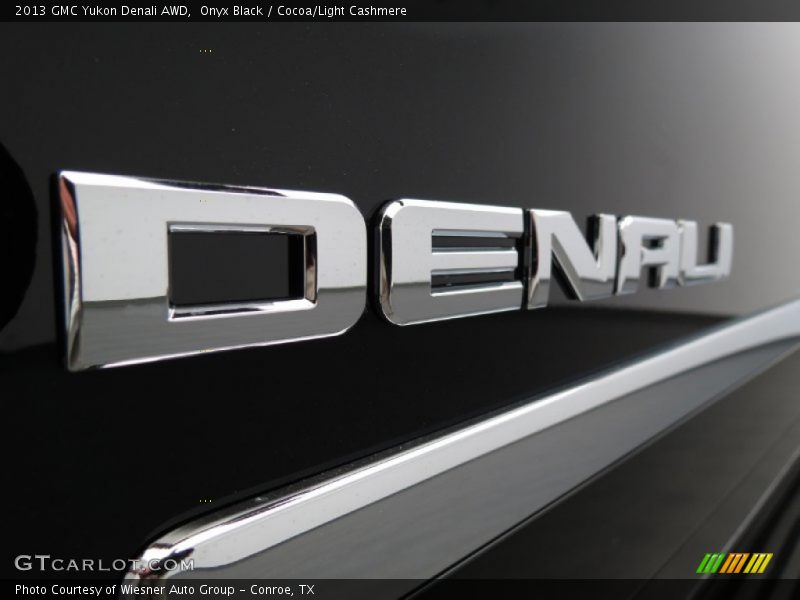 Onyx Black / Cocoa/Light Cashmere 2013 GMC Yukon Denali AWD
