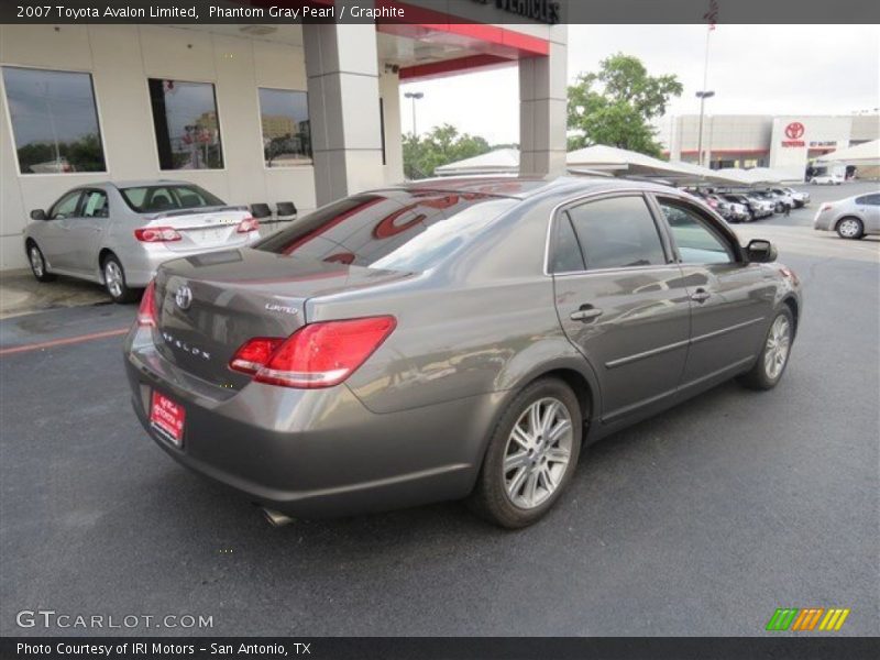Phantom Gray Pearl / Graphite 2007 Toyota Avalon Limited
