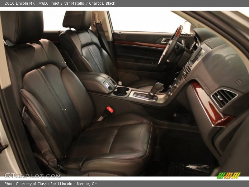 Ingot Silver Metallic / Charcoal Black 2010 Lincoln MKT AWD