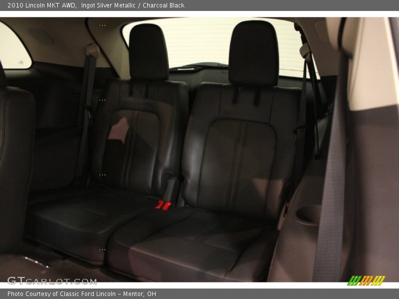 Ingot Silver Metallic / Charcoal Black 2010 Lincoln MKT AWD