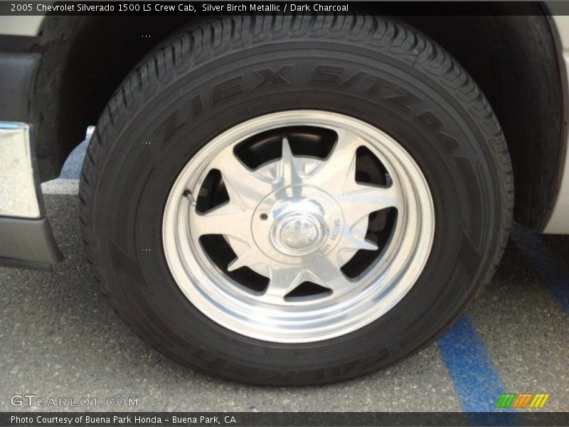 Silver Birch Metallic / Dark Charcoal 2005 Chevrolet Silverado 1500 LS Crew Cab