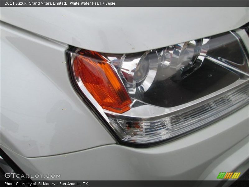 White Water Pearl / Beige 2011 Suzuki Grand Vitara Limited