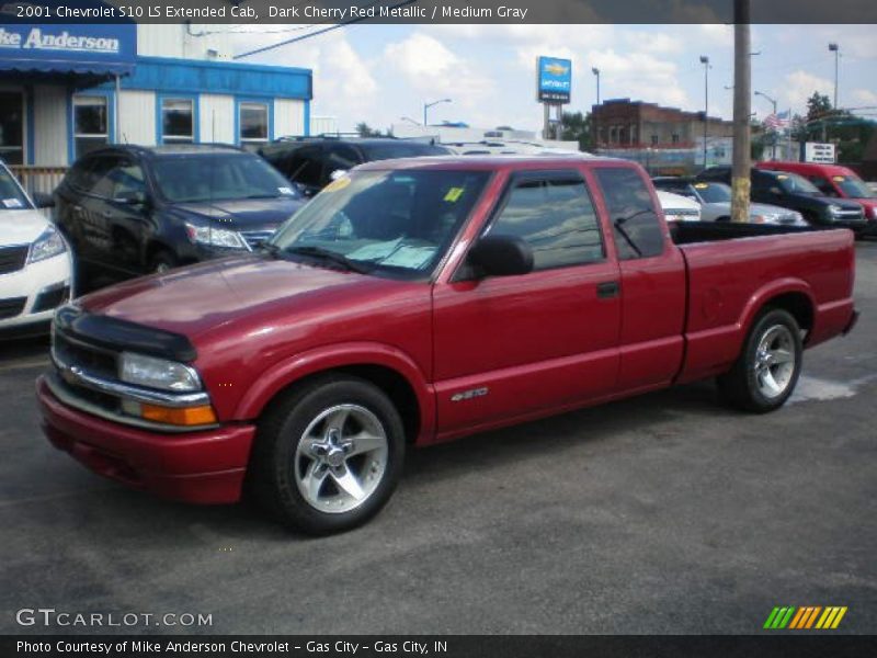Dark Cherry Red Metallic / Medium Gray 2001 Chevrolet S10 LS Extended Cab