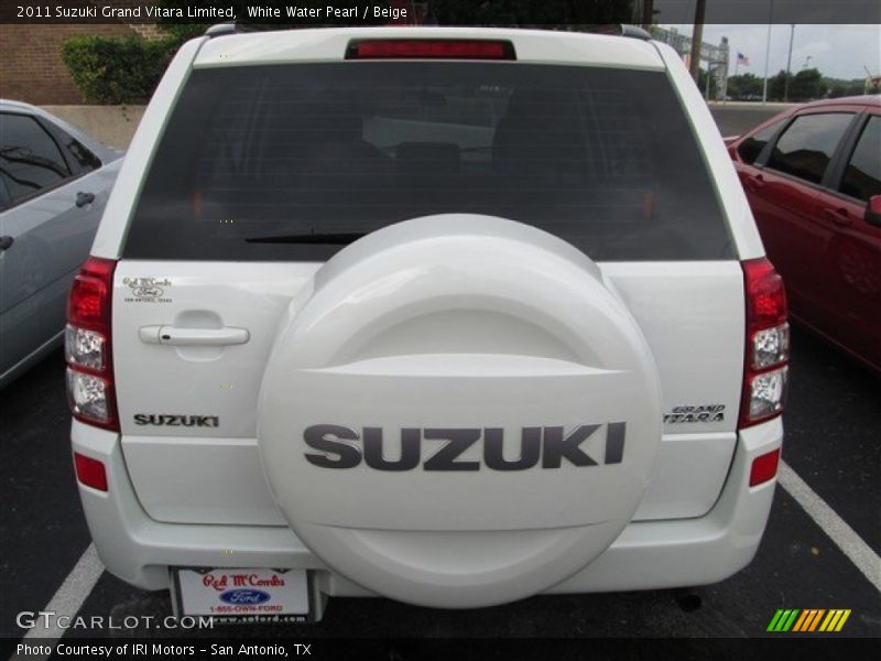 White Water Pearl / Beige 2011 Suzuki Grand Vitara Limited