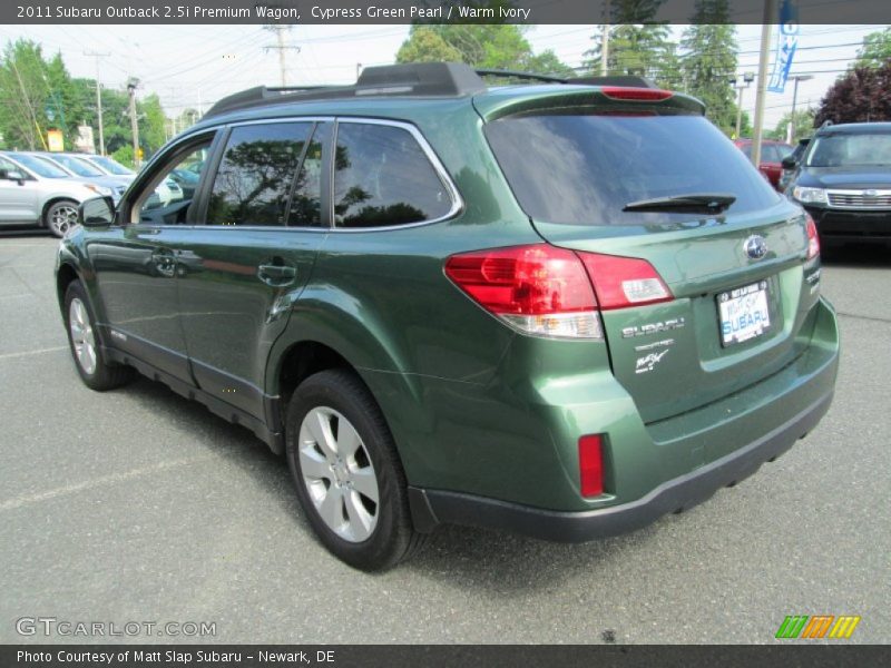 Cypress Green Pearl / Warm Ivory 2011 Subaru Outback 2.5i Premium Wagon
