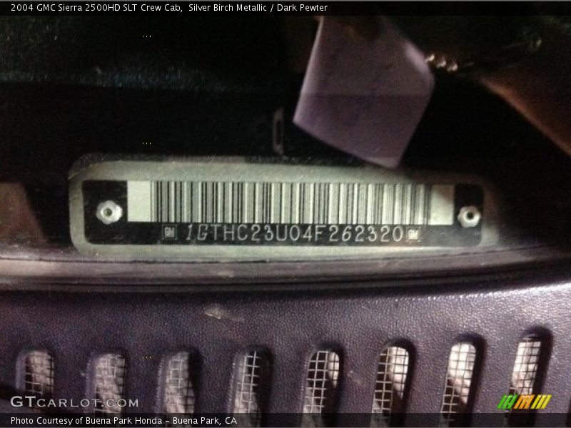 Silver Birch Metallic / Dark Pewter 2004 GMC Sierra 2500HD SLT Crew Cab