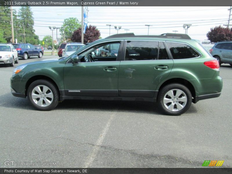 Cypress Green Pearl / Warm Ivory 2011 Subaru Outback 2.5i Premium Wagon