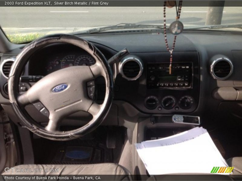 Silver Birch Metallic / Flint Grey 2003 Ford Expedition XLT