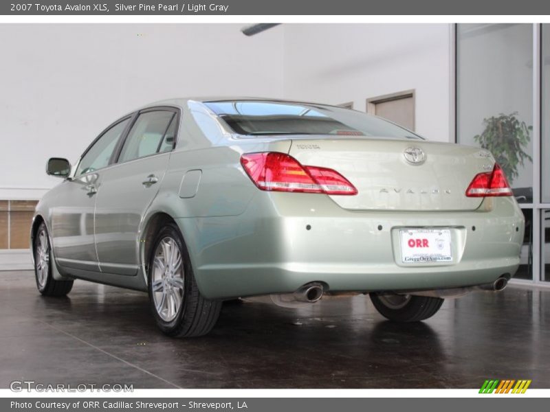 Silver Pine Pearl / Light Gray 2007 Toyota Avalon XLS