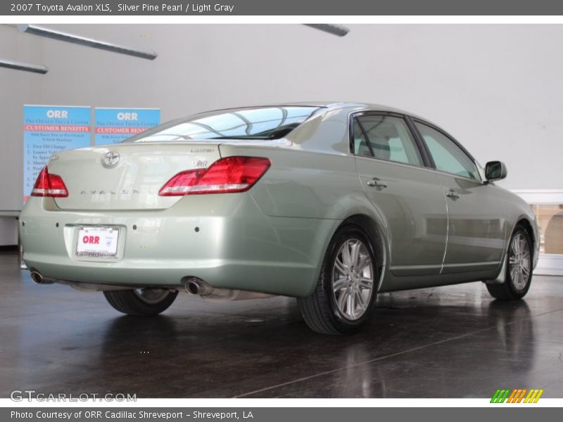 Silver Pine Pearl / Light Gray 2007 Toyota Avalon XLS