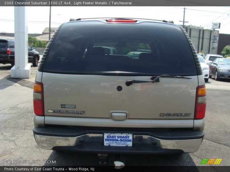 Light Pewter Metallic / Tan/Neutral 2003 Chevrolet Suburban 1500 LT 4x4