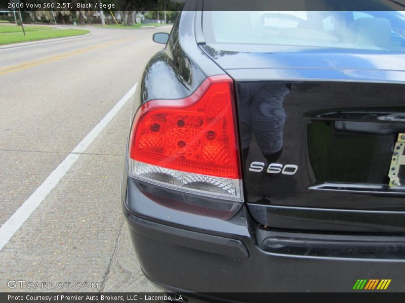 Black / Beige 2006 Volvo S60 2.5T