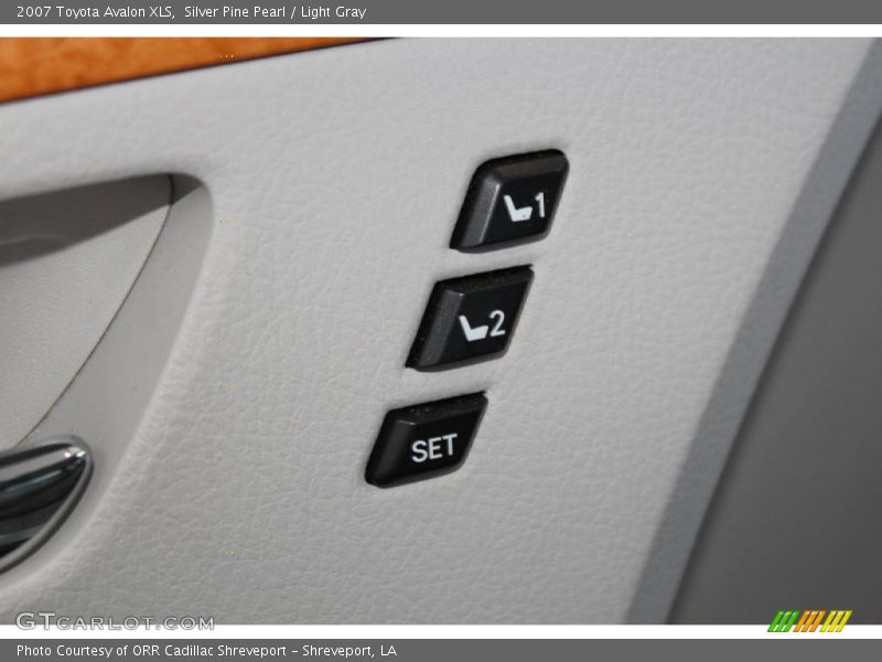Silver Pine Pearl / Light Gray 2007 Toyota Avalon XLS