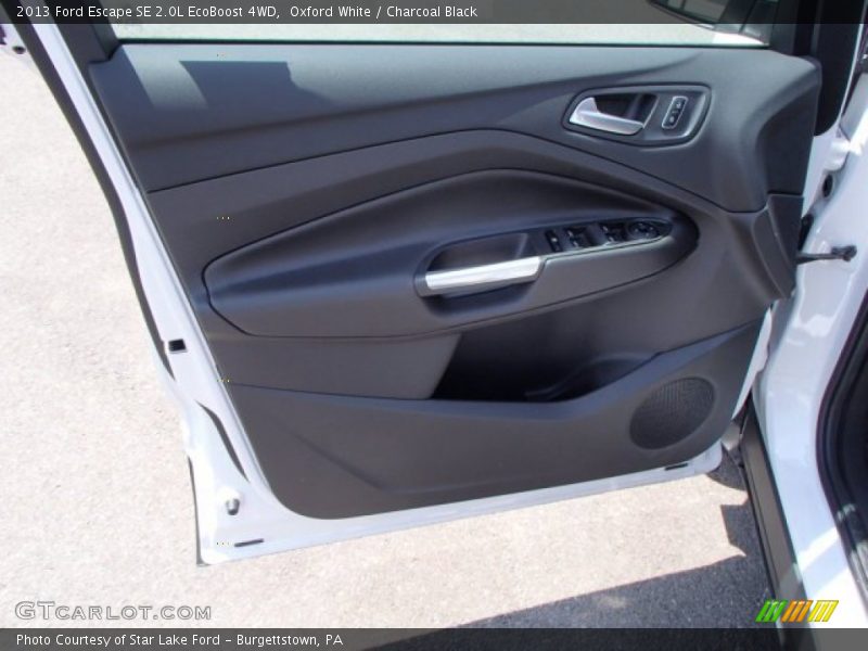 Oxford White / Charcoal Black 2013 Ford Escape SE 2.0L EcoBoost 4WD